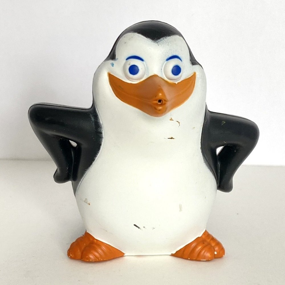 2014 Penguins of Madagascar PRIVATE PENGUIN # 6 McDonalds Happy Meal Toy